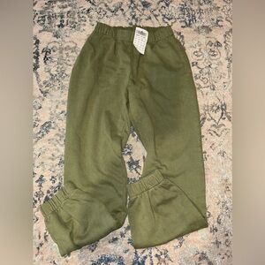 nwt green brandy melville rosa sweatpants